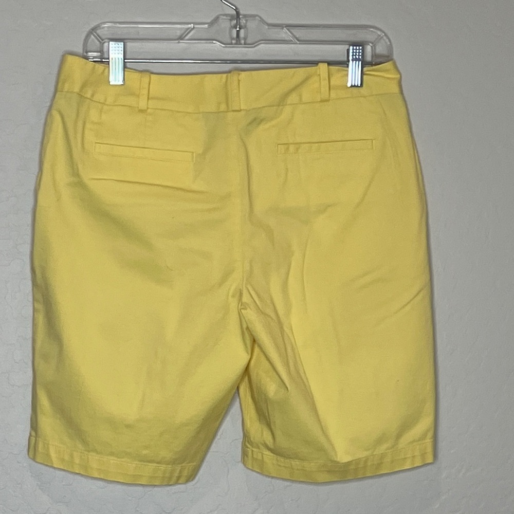 Talbots Bright Yellow Chino Bermuda Shorts size 6 - Picture 8 of 9